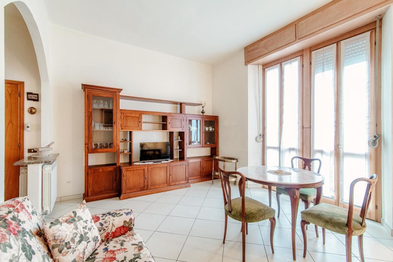 Grand Maison - Con 2 Ampie Camere Da Letto Como Exteriér fotografie