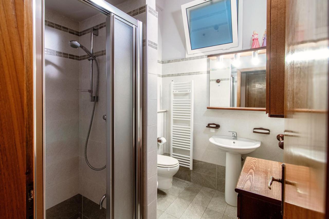 Grand Maison - Con 2 Ampie Camere Da Letto Como Exteriér fotografie